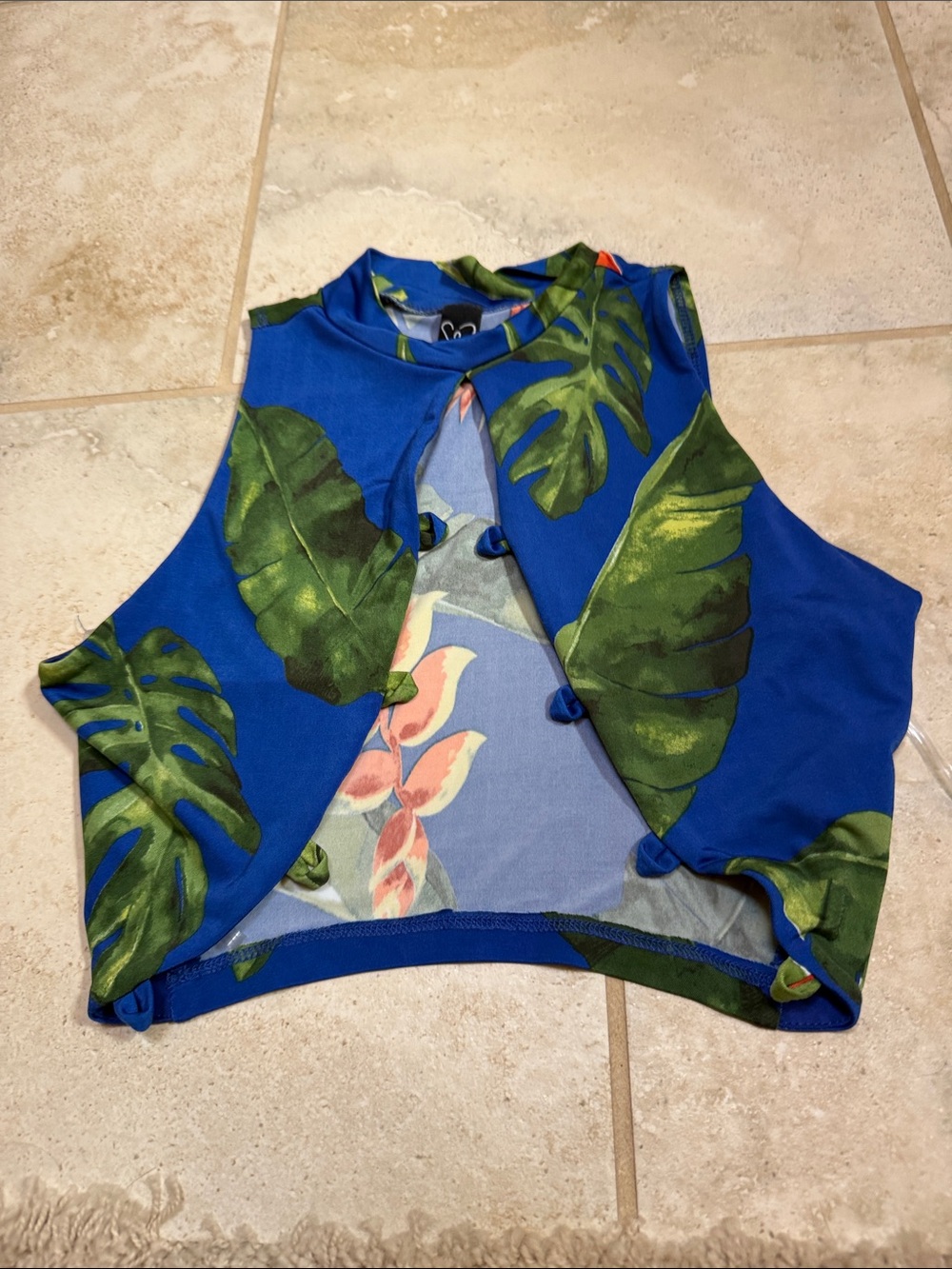 Windsor Blue Tropical Leaf Keyhole Crop Top